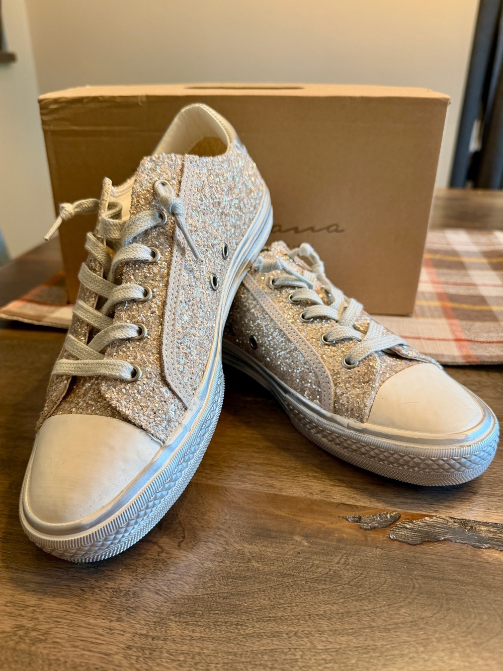 NIB Vintage Havana Chunky Glitter Sneakers